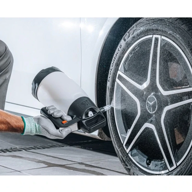 IK SPRAYERS IK MULTI Pro 2 1,9l 360° - tlakový rozprašovač